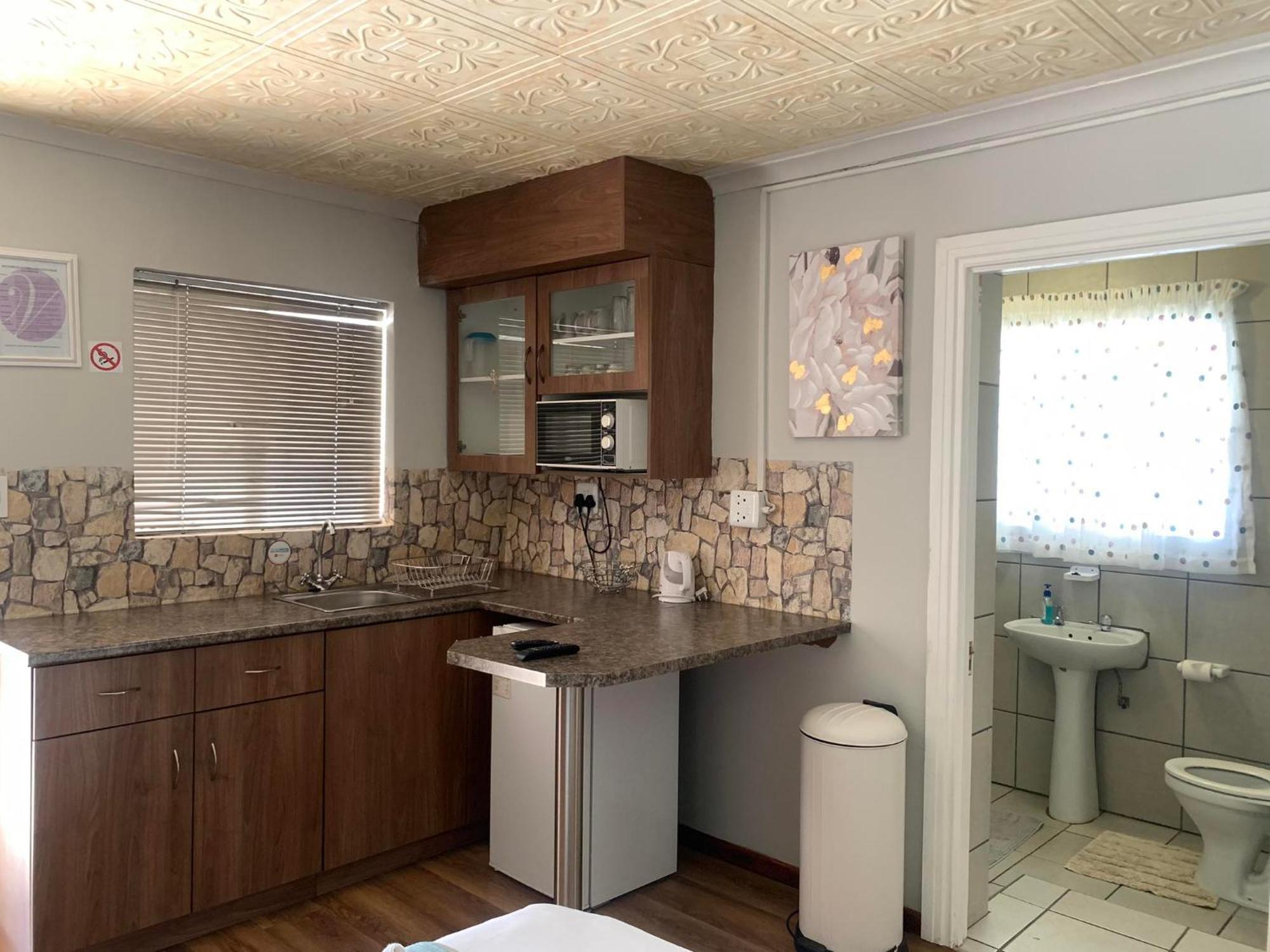 Victoria Oaks Guesthouse Victoria West Bagian luar foto
