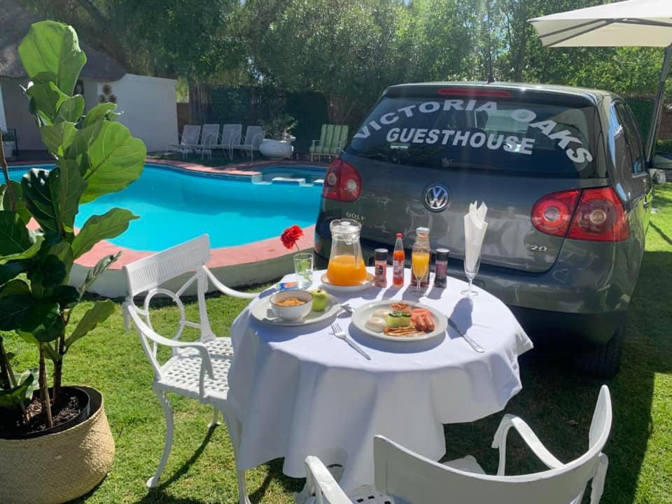 Victoria Oaks Guesthouse Victoria West Bagian luar foto